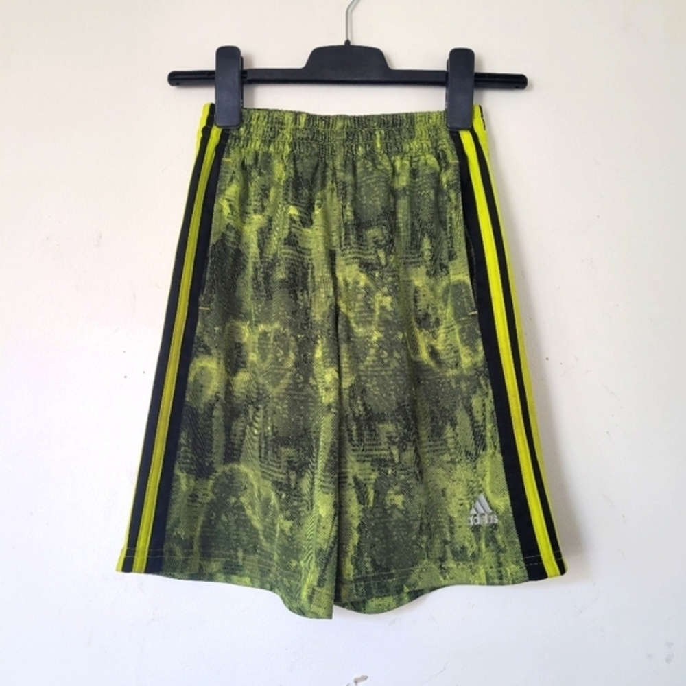 Adidas Climacool track shorts, 3 stripes, Youth boys M
